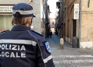 Viola il divieto di dimora 26enne arrestato dalla Polizia Locale