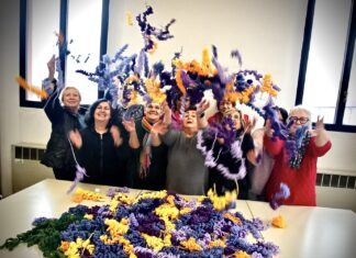 Villanova di Bagnacavallo celebra l’8 marzo con una installazione urbana all’uncinetto e un aperitivo