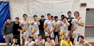 Volley: la Pietro Pezzi parte con il freno a mano ma poi dilaga e incamera i 3 punti in palio