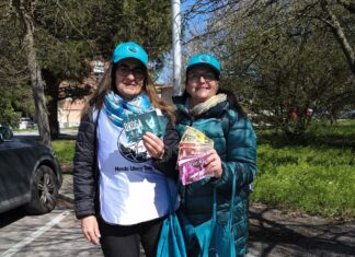 I volontari di Mondo Libero Dalla Droga intervengono in zona Vicoli a Ravenna