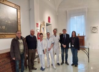 Un armadio in dono al reparto di Medicina d’urgenza e semi-intensiva dell’ospedale di Faenza