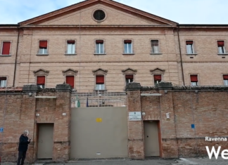 Sovraffollamento: il carcere di Ravenna ospita un numero di detenuti quasi doppio rispetto alle sue capacità