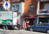Carne scaricata in mezzo alla strada, multata attività in via Pallavicini
