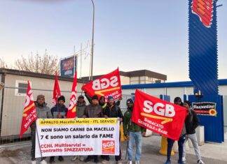Rappresaglia antisindacale al Macello Martini: Licenziati per avere preteso una paga dignitosa. SGB in presidio per il reintegro immediato