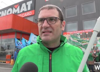 Presidio sindacale davanti alla Tecnomat