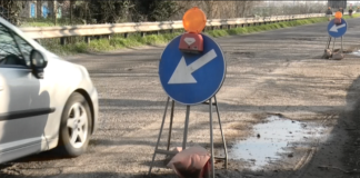 Via Gaetano Savini in pessime condizioni