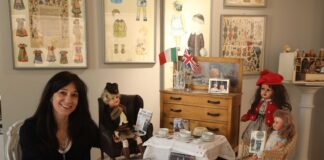 Anche il Museo delle Bambole si prepara alla visita della regina Camilla