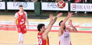 Basket: OraSi Ravenna parte bene e resiste fino agli ultimi secondi. Sconfitta al fotofinish per 76-74