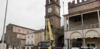 Riposizionate le lancette dell’orologio della Torre Civica di Faenza