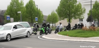 Un corteo di moto e scooter per l’ultimo saluto a Edoardo Poggioli