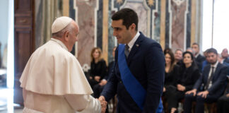 Papa Francesco. Il presidente de Pascale parteciperà domani a Roma ai funerali