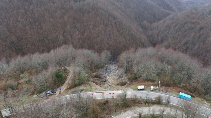 f2f45a1b-3822-409f-8155-8c21d84d442a