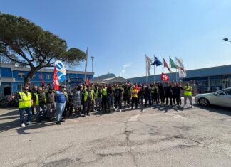 SGB Ravenna: Respinto il ricatto del cambio di appalto: prosegue lo sciopero dei lavoratori di ELLE EMME