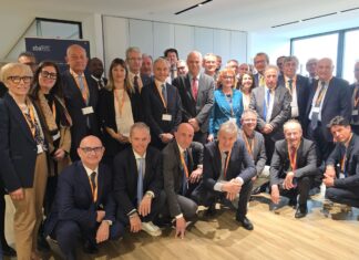 La Federazione regionale BCC a Parigi: “Modello vincente, ma servono leggi più semplici”