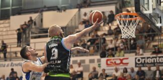Basket: I Blacks perdono gara 1 con Roseto