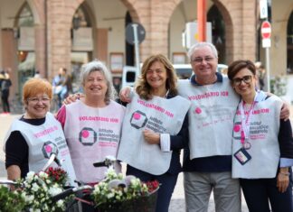 Festa della Mamma 2025: Torna a sbocciare la solidarietà