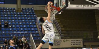 I Blacks eliminati: Roseto vince anche Gara 3