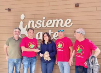 I colleghi di Grisù in supporto allo stabilimento balneare Insieme a Te