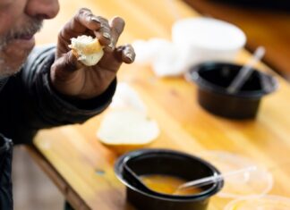 Santa Teresa aderisce a Dona la Spesa per i bisognosi della Casa della carità