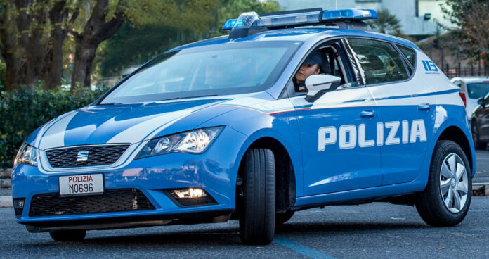 seat-leon polizia