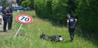 Lugo: grave incidente tra uno scooter ed un auto. Tre i feriti tra cui una donna trasportata la Bufalini con elimedica