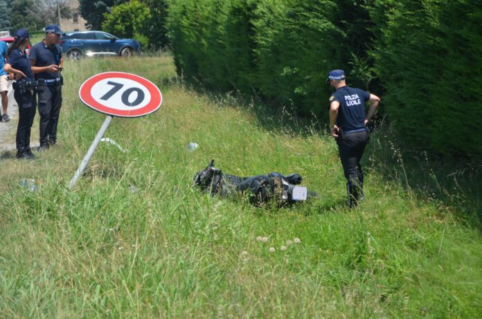 0a208885-ee59-40c3-b51f-a138f2153a7c