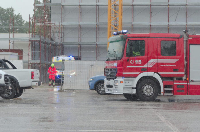 201e51b7-7694-4d98-aa21-4130fff40039