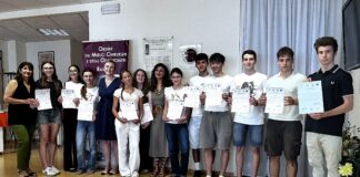 Cerimonia consegna attestati di frequenza del triennio 2022-2025 del Percorso Nazionale di Potenziamento – Orientamento “Biologia con Curvatura Biomedica”