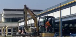 Lista civica “Ravenna al Centro”: Piscina comunale “Ruspa manovra con bambini in piscina…”