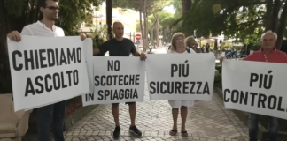 Manifestazione contro la MalaMovida di Milano Marittima