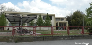 Nuova copertura per la scuola Bendandi