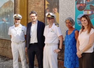 “Ancorati al passato con rotta verso il futuro”, apre in via Zirardini la mostra di luglio che celebra i 160 anni delle Capitanerie di porto
