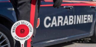 Si presenta sul posto di lavoro dell’ex nonostante i divieti di avvicinarlo: arrestata stalker