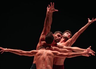 “Les Étoiles pour homme” chiude il Ravenna Festival