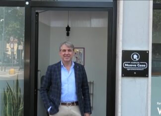 Dopo 20 anni di attività, l’Agenzia Nuova Casa si trasferisce in piazza Baracca