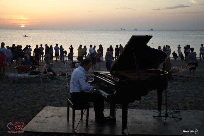 Un Mare di Solidarietà Piccoli Grandi cuori 00002