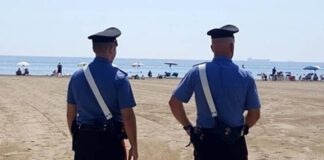 Rimini: cadavere trovato in mare a pochi metri dalla riva: possibile malore per un 59enne ravennate