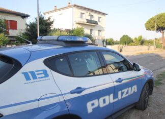 Minacce, molestie e occupazione della casa ai danni di un disabile. Arrestato un cinquantenne