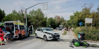 Scontro auto-moto a Marina Romea: un ferito trasportato in Ospedale