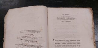 Dona alla biblioteca di Fusignano un antico volume con informazioni sulla città