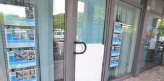 Ravenna, ladri sfondano l’agenzia immobiliare e svaligiano la tabaccheria accanto