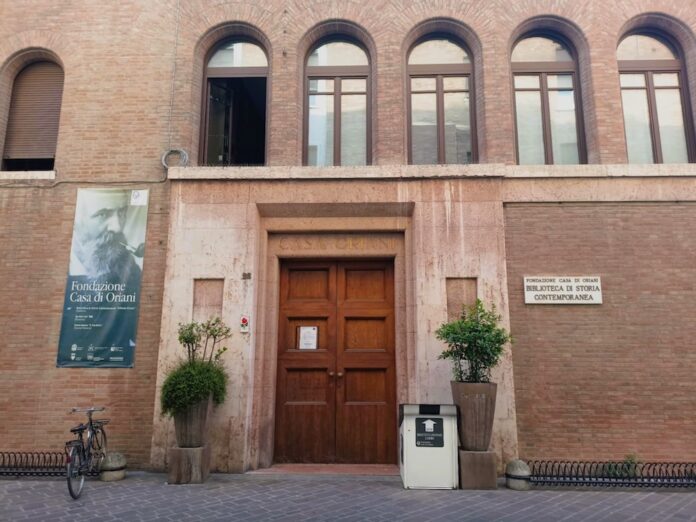 biblioteca oriani