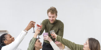 Bonus senza deposito, cashback e crediti gratuiti: le migliori opportunità nei settori di business più interessanti