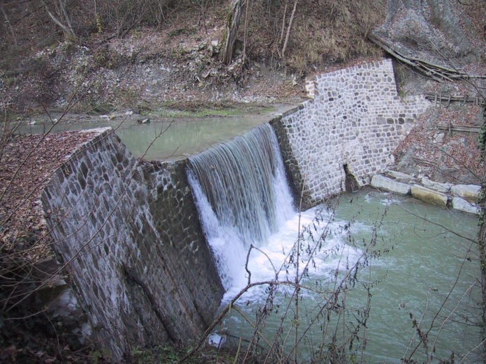 un’opera di sistemazione idraulica di collina in perfette condizioni di funzionamento