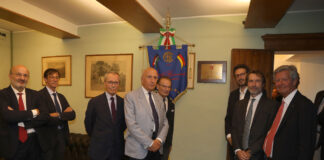 Cerimonia al Circolo Ravennate e dei Forestieri. Una sala dedicata a Stelvio De Stefani, storico presidente del Circolo