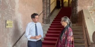 Ravenna in Comune: sostegno incondizionato a Francesca Albanese