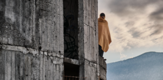 Settembre Santalbertese e Festival delle Culture 2025: sabato inaugura la mostra fotografica “Along the Border” alla biblioteca Olindo Guerrini