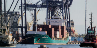 Ravenna ferma due container di armi diretti in Israele. Tajani: “Non sono italiane”