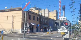 Via Candiano chiusa al traffico per sei giorni: lavori al passaggio a livello