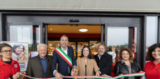 Ha inaugurato oggi tutta nuova la Coop di Cervia Mazzotti Carli